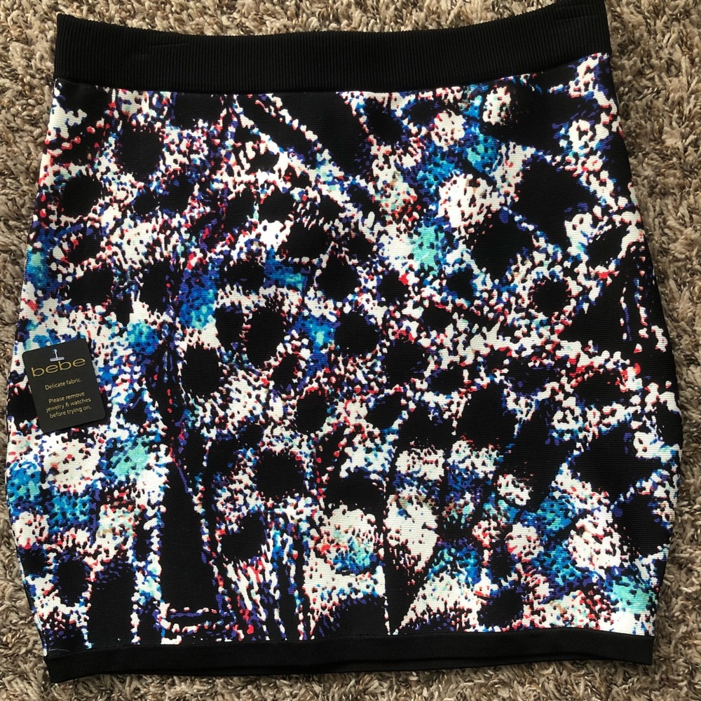 NWT Bebe skirt